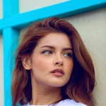 海莉·阿特维尔 私人影院演员照片